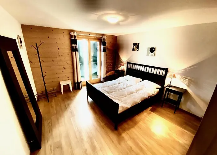 Essert B 32 * Шампуссин